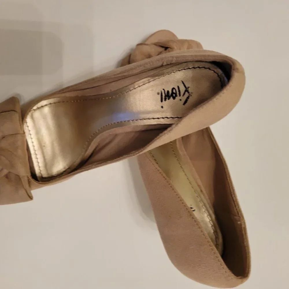 FIONI BEIGE HEELS  - Picture 11 of 16